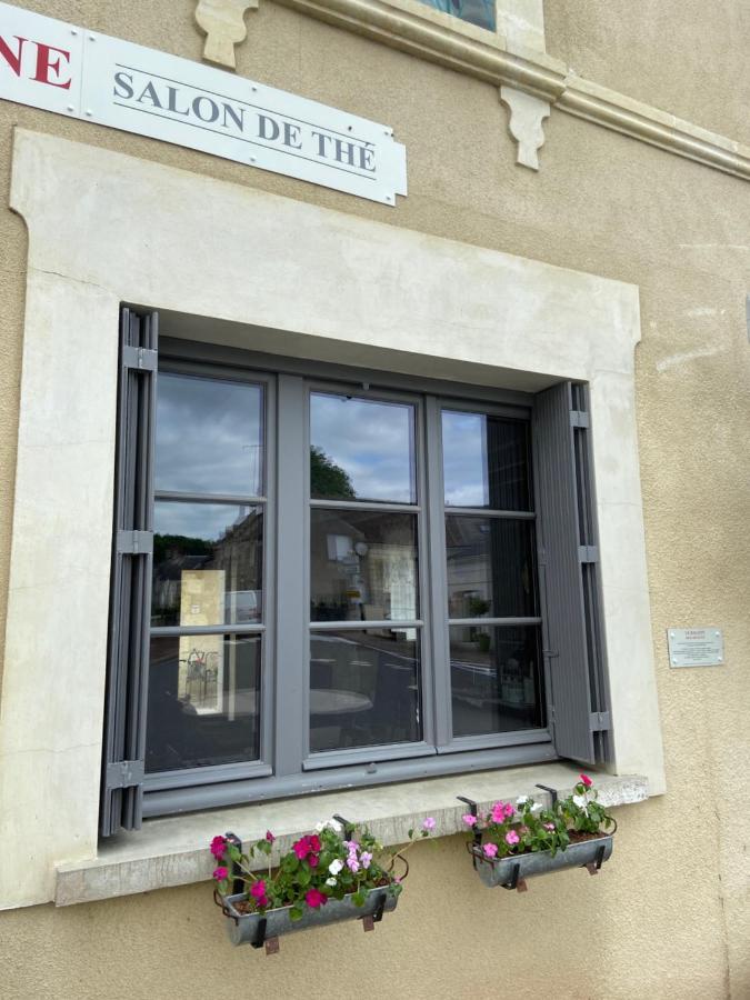 Les Chambres De L'Aigronne Le Petit-Pressigny Exterior foto